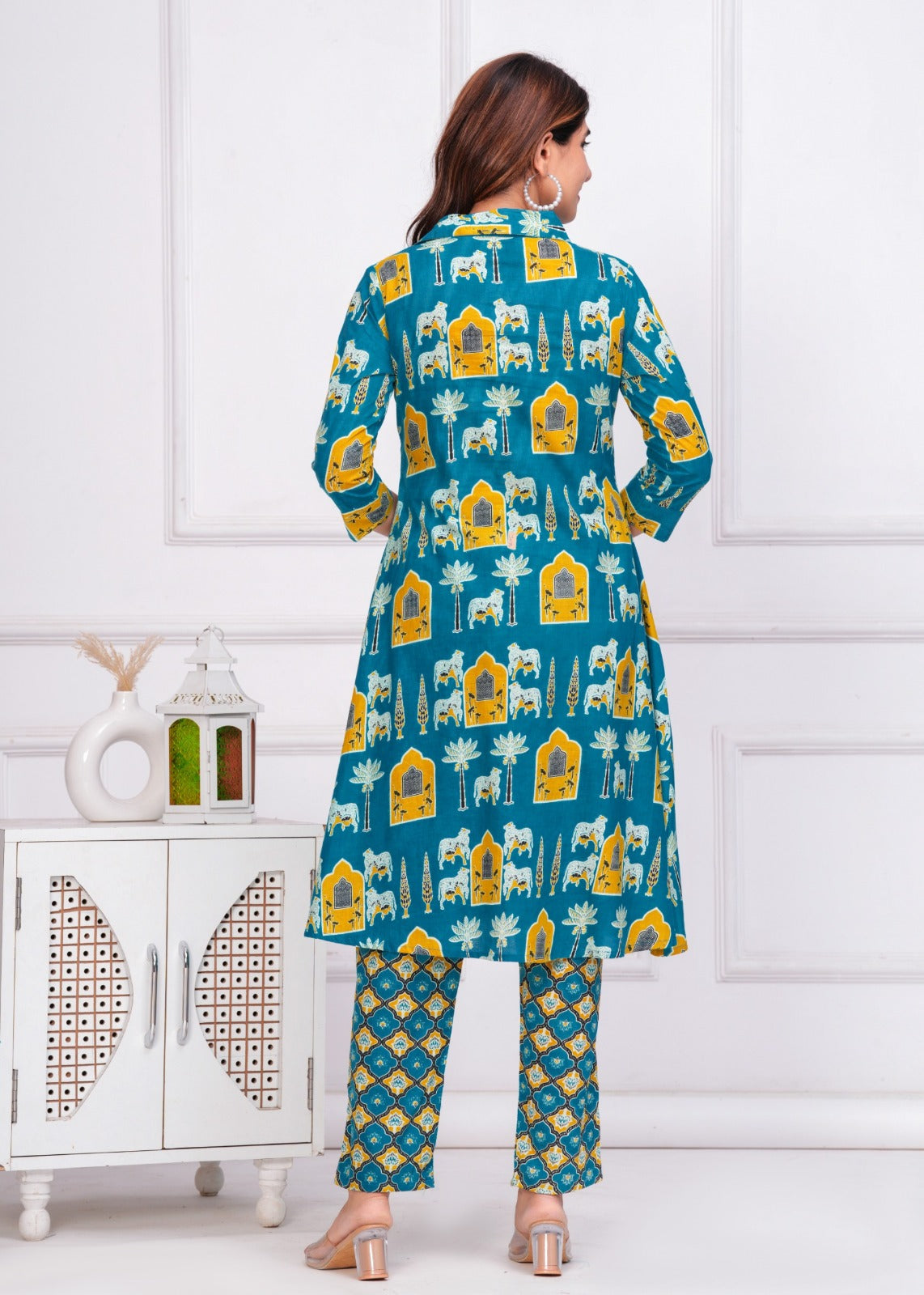 The Rajasthani Horse Print Cotton Cambric Mandarin Collar A-Line Kurti Set