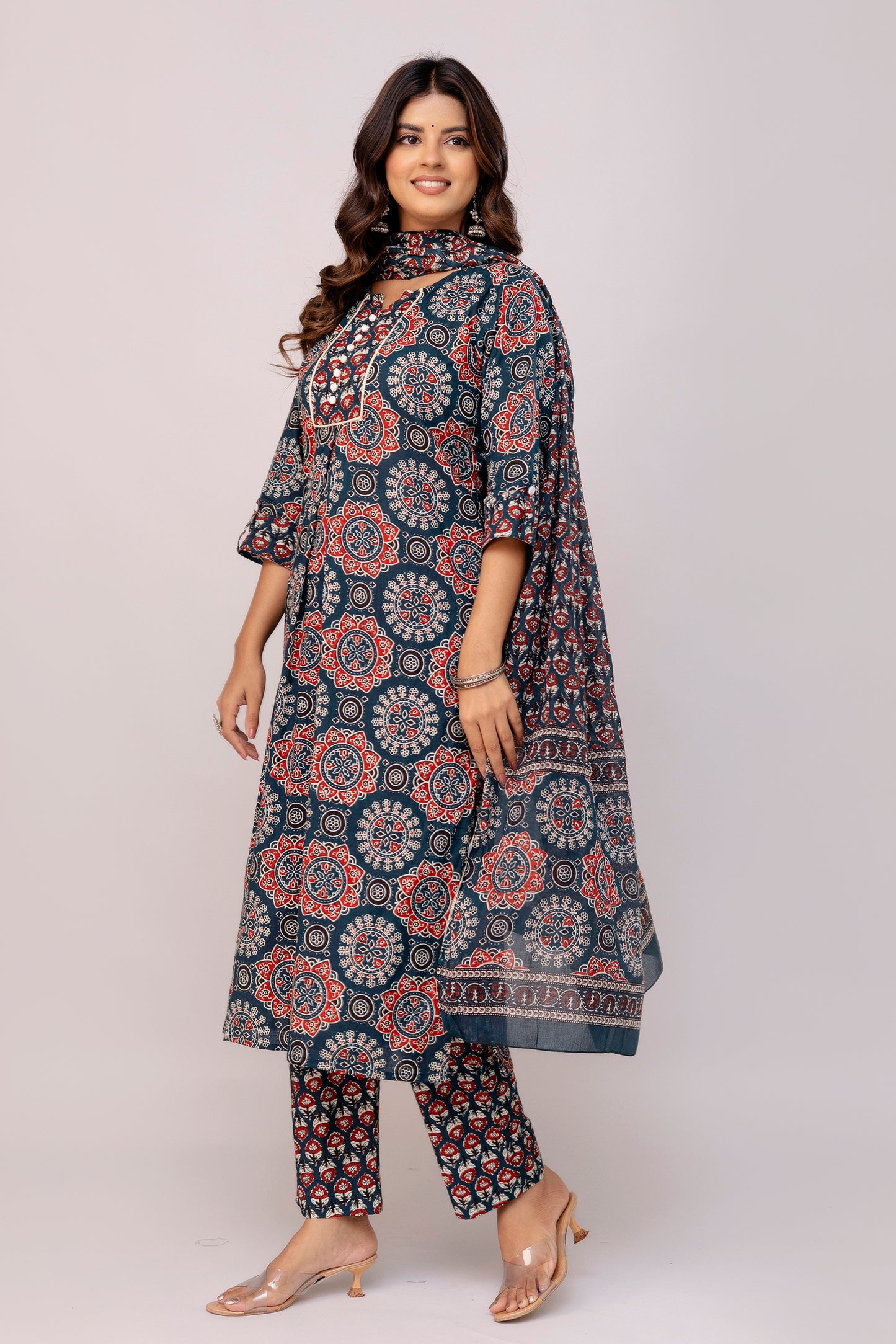 Navy colour suit for girl