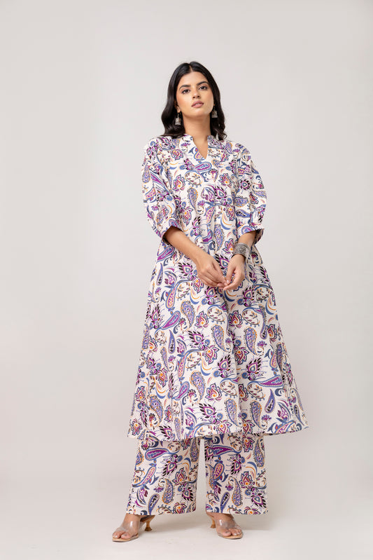 The Lavender Bloom:colour Pure Taj Cambric Cotton Kurta-Palazzo Set with Puff Sleeves Kalamkari Printed.